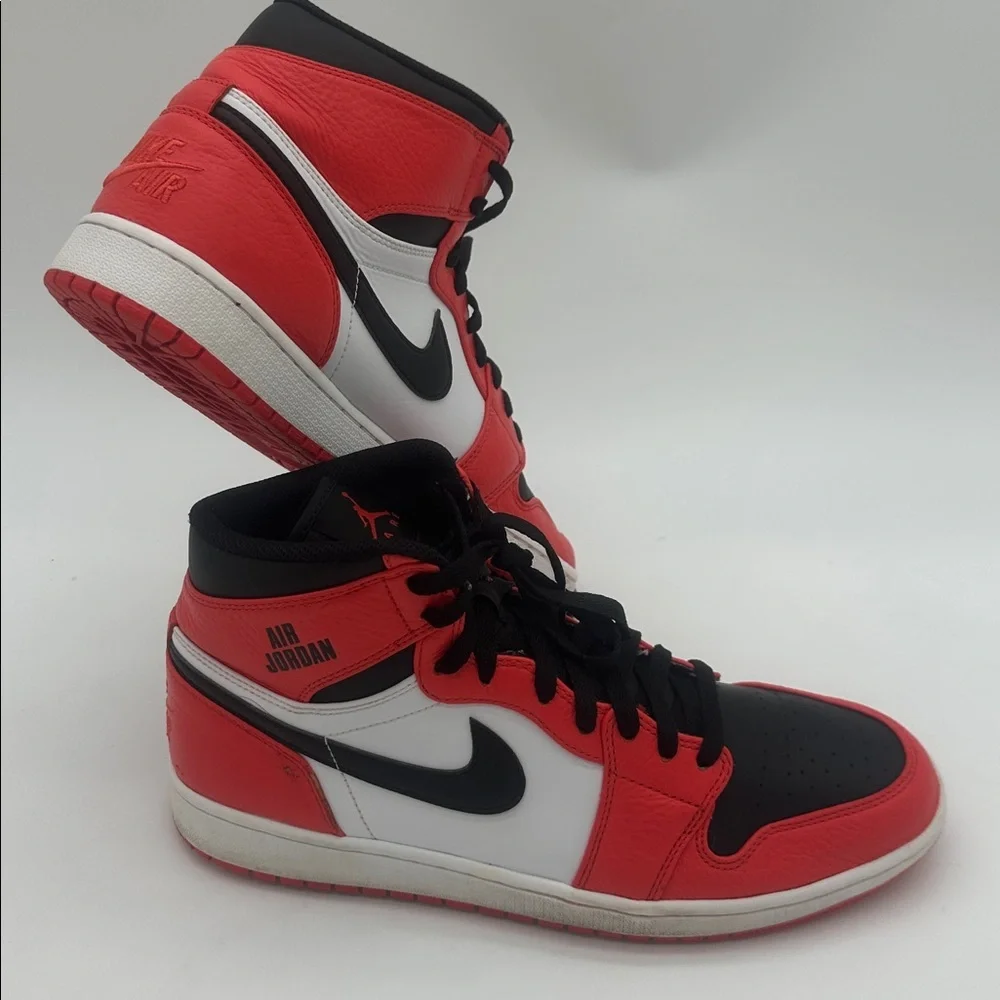 Nike Air Jordan 1 Retro 